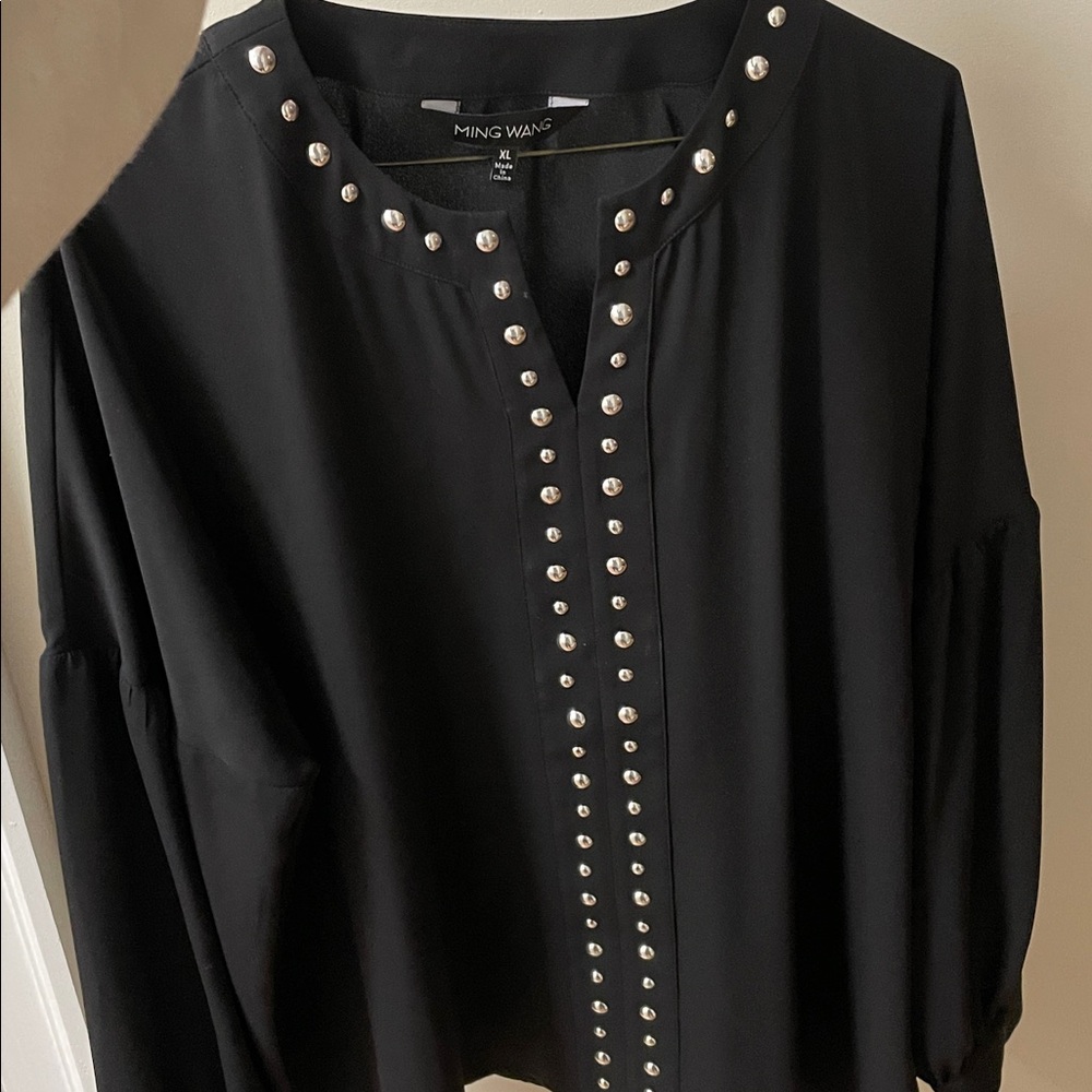 Ming Wang Black Top with Silver Accents
